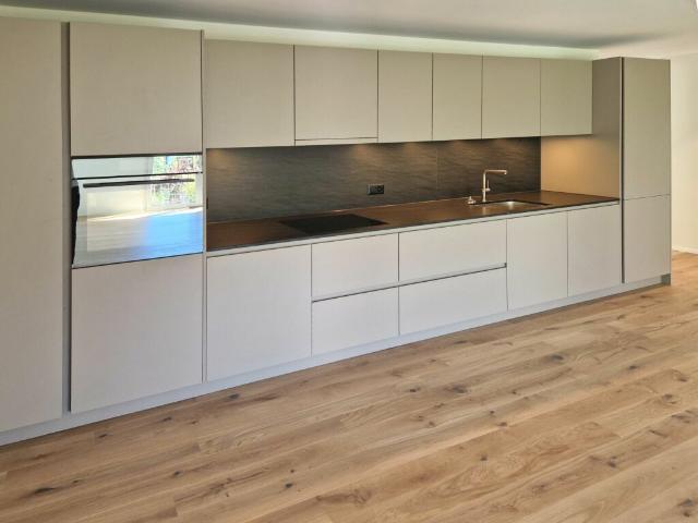 Urban leben, entspannt wohnen: moderne 4.5 Zimmer Eigentumswohnung im 1. OG