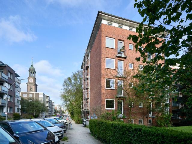 Urban Living Apartment at the Port of Hamburg / studio in Hamburg Mitte