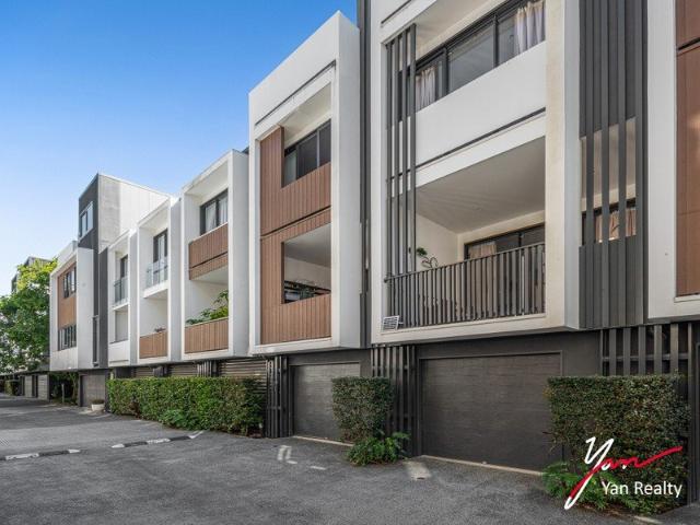Urban Living, Elevated A Rare Four Level Townhouse in the Heart of West End
