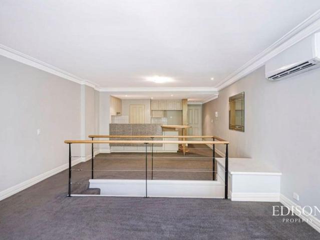Urban Living in a Connected Northbridge Pocket