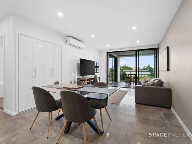 Urban Living in Red Hill