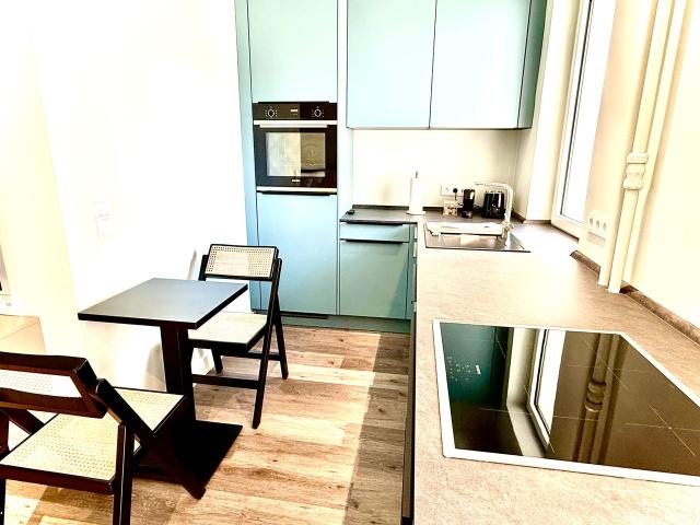 Urban Living – Quiet Apartment with Balcony in Vibrant Rainbow District, Berlin Amsterdam Apartments for Rent