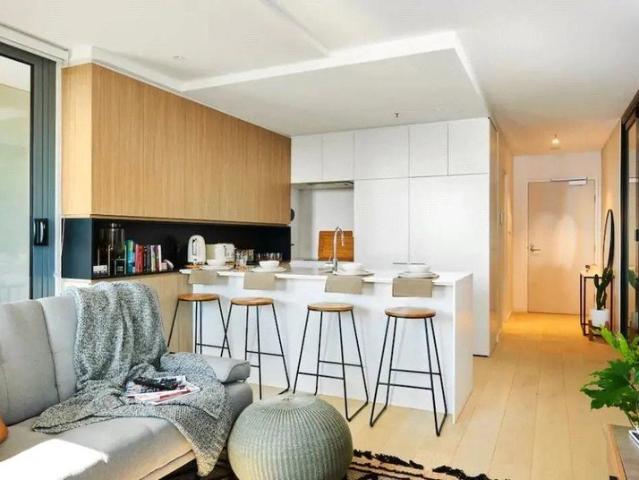 URBAN LUXURY AND LIFESTYLE AWAITS!