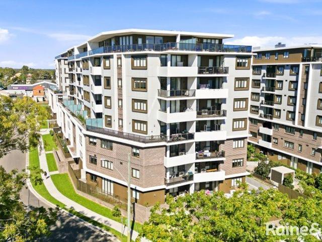 Urban Oasis at the Heart of St Marys CBD!