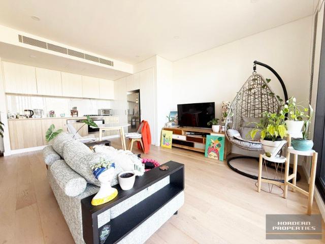 Urban Oasis in Prime Inner City Location