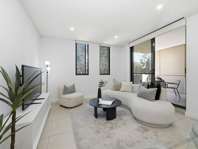 Urban One Bedroom Plus Dedicated Study In Botany's Premier Parkside Address