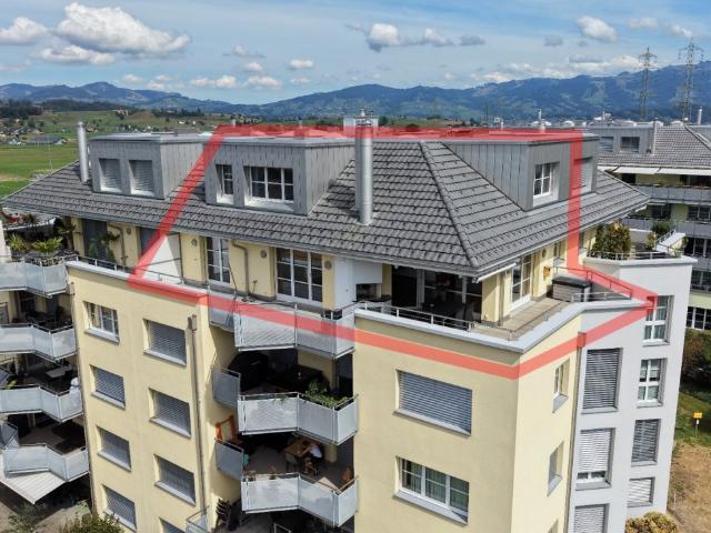 URBAN ROOF | Grosszügige 4.5 Zimmer Dach Maisonette im Zentrum von Siebnen