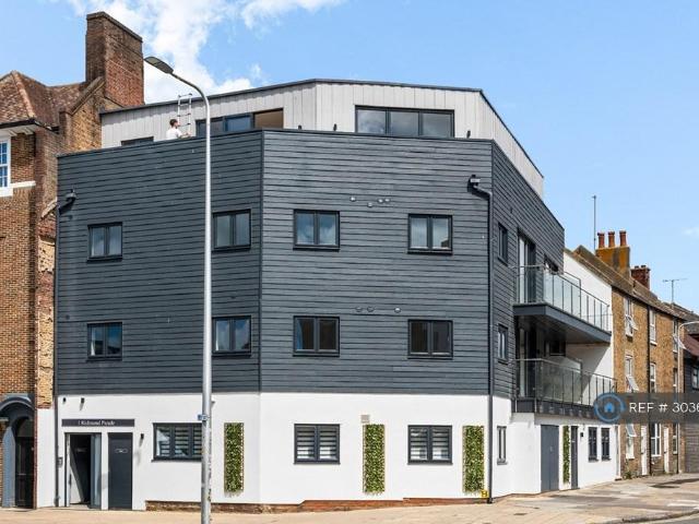 Urban Shore, Brighton, BN2 2 bed flat to rent £2,200 pcm £508 pw