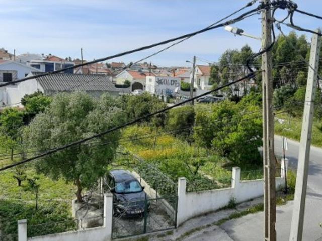 Urbano em Charneca de Caparica e Sobreda