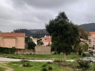 Urbano em Venda do Pinheiro e Santo Estêvão das Galés