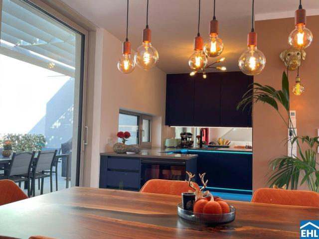 Urbaner Wohntraum über den Dächern Wiens – Stilvolle Dachgeschoß Maisonette mit zwei Terrassen