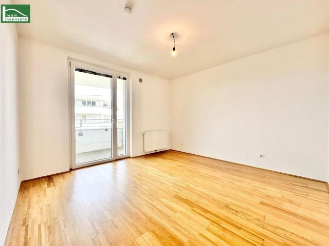 Neubauwohnung in grüner Idylle Weitläufige 3 Zimmer Wohnung mit großzügigen Balkon!
