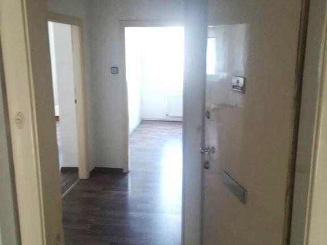 Urbanes Wohnen im Herzen von Wien Moderne 1 Zimmer Wohnung mit Einbauküche und Personenaufzug