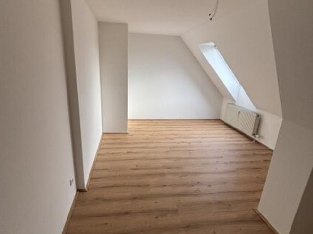 Urbanes Wohnen in zentraler Lage grüner Innenhof schöner und praktischer Schnitt erstklassige Infrastruktur in Linz/Kleinmünchen!