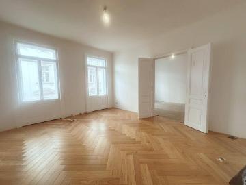 Urbanes Wohnen mit Stil – moderne 4 Zimmer Altbauwohnung im 4. Bezirk