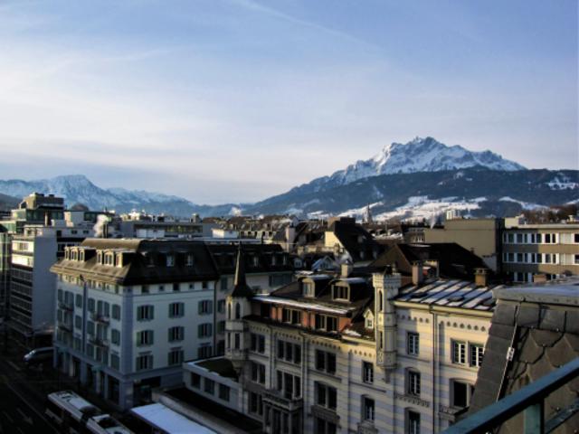Urbanes Wohnen oder stilvolles Büro an zentraler Lage in 6003 Luzern