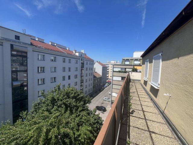 URBANES WOHNGEFÜHL 3 ZIMMER MIT TERRASSE