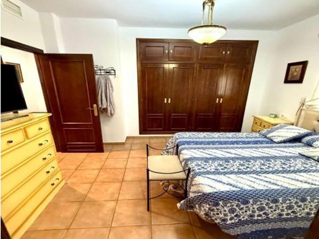 URBANIZACION EL PARAMO Hipotecable Parcela de 1.500 m2 con 2 casas y 2 piscinas