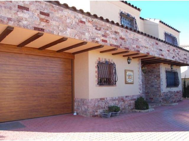 URBANIZACIÓN MIRALCAMPO