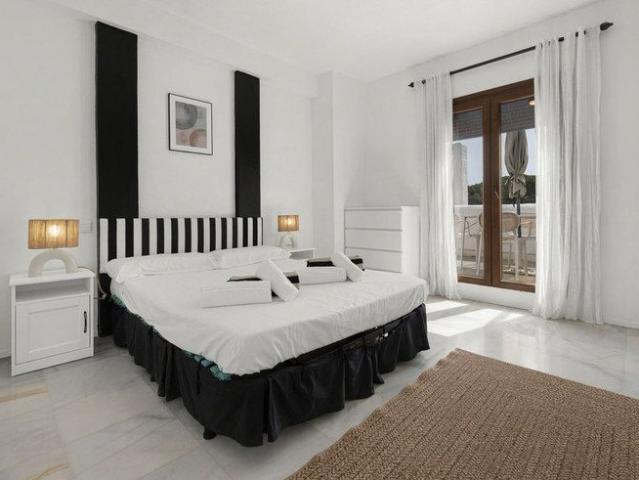 Urbanizacion Nueva Andalucia Villa