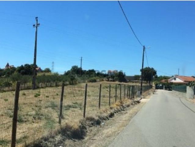 Urbanizável em Casais e Alviobeira