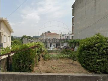 Terreno em Cidade da Maia