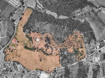 Terreno em Loures
