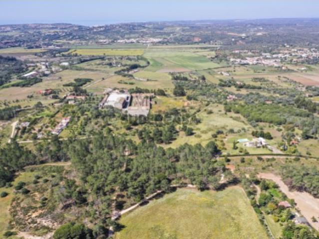 Terreno em São Gonçalo de Lagos