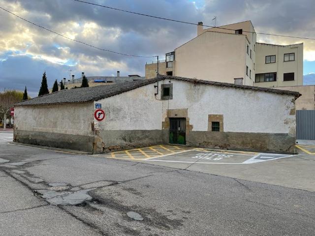 Urbis te ofrece casa solar en venta en Aldeaseca de la Armuña, Salamanca