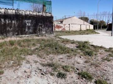 Urbis te ofrece dos parcelas en venta en zona Tejares, Salamanca