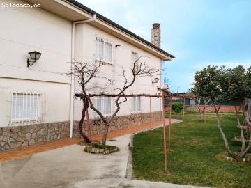 Urbis te ofrece un chalet independiente en venta en Castellanos de Villiquera, Salamanca