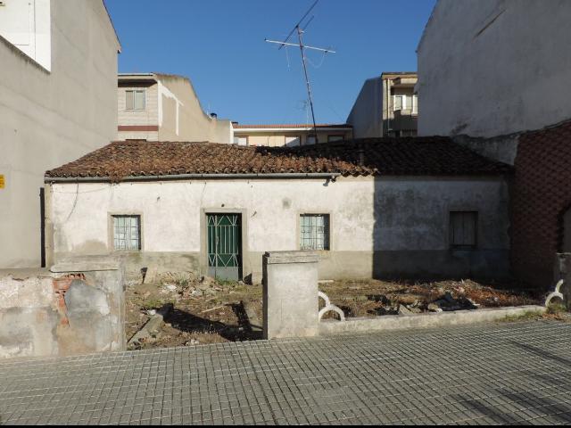 Urbis te ofrece un estupendo solar en venta en Ciudad Rodrigo, Salamanca