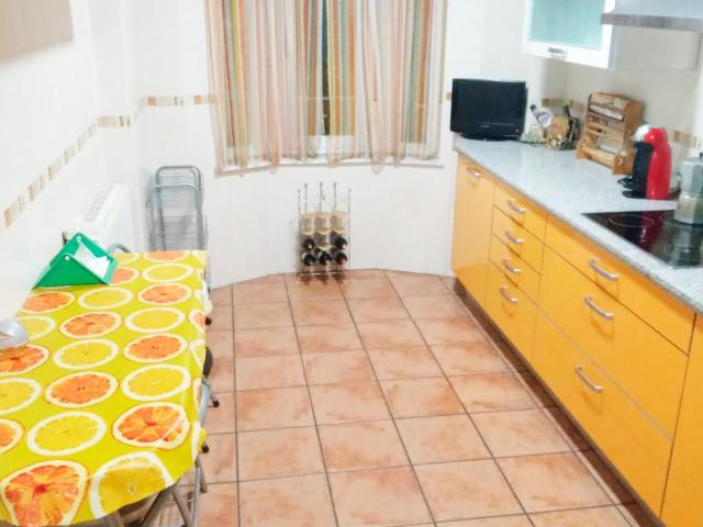 Urbis te ofrece un espectacular chalet adosado en venta en la urbanización Peñasolana 2, Carrascal de Barregas, Salamanca