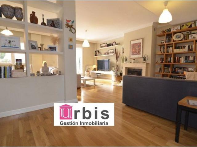 Urbis te ofrece un maravilloso chalet en venta en zona La Valmuza, Doñinos de Salamanca, Salamanca