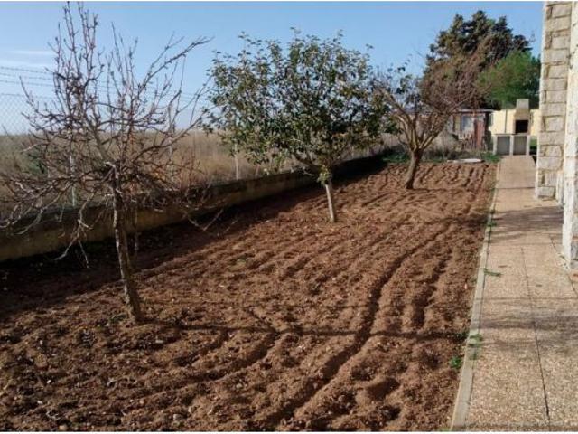 Urbis te ofrece una casa en venta en Parada de Arriba, Salamanca