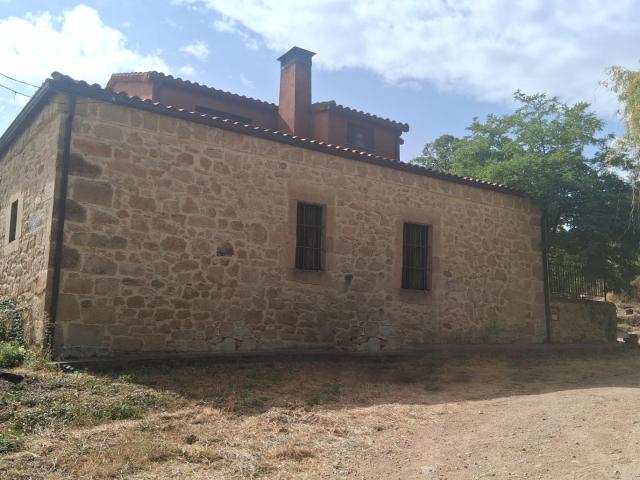 Urbis te ofrece una casa en venta en zona Santibáñez del Río, Doñinos de Salamanca, Salamanca