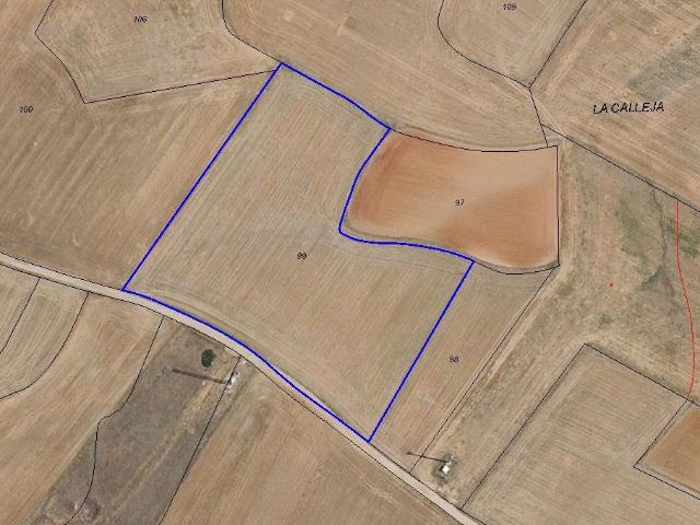 Urbis te ofrece una parcela en venta en Aldeatejada, Salamanca