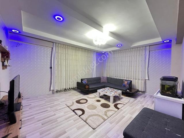 Urfa Yolu Kadoil Petrol Karşısında Full Eşyalı 3+1 Kiralık Daire