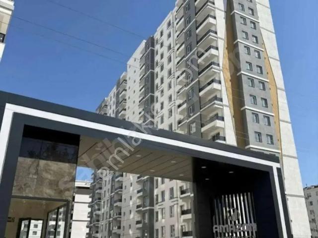 Urfa Yolu Üzerinde Bulunan 2+1 Ana Yola Bakan Dairemiz Kiralıktır