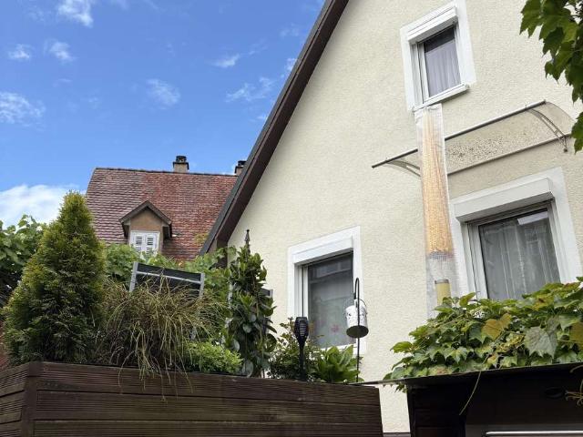 urgemütliches Häuschen in Top Lage für Liebhaber des Besonderen