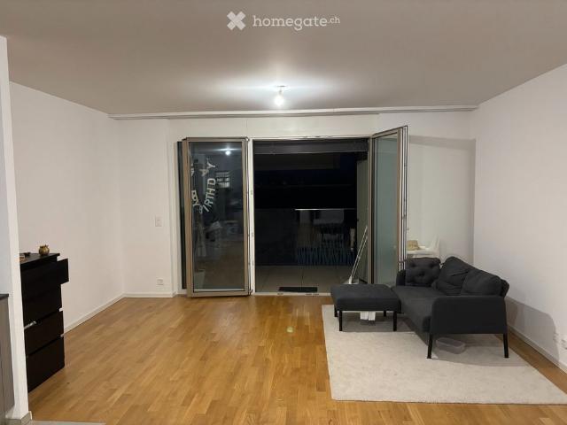URGENT grand studio de 38 m² à Chavannes près Renens