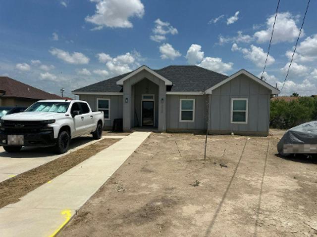 Uriel Dr