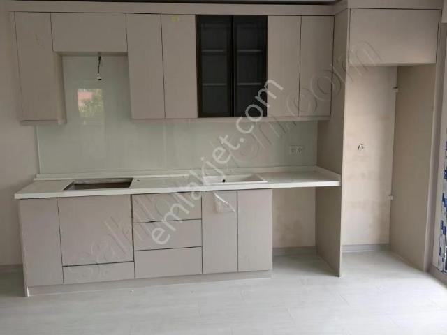 Urla Merkezde Çarşı İçinde Kiralık Daire