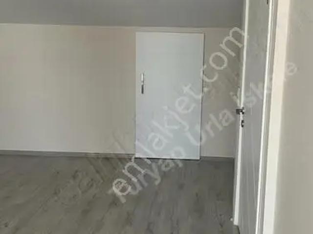 Urla Atatürk Mah.de Kiralık Villa