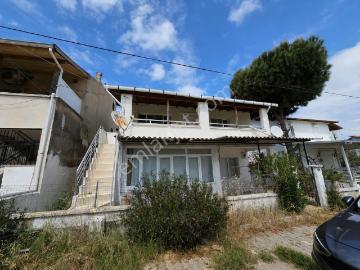 Urla Atatürk Mahallesi Kum Denizine 50m, Satılık Fırsat Villa