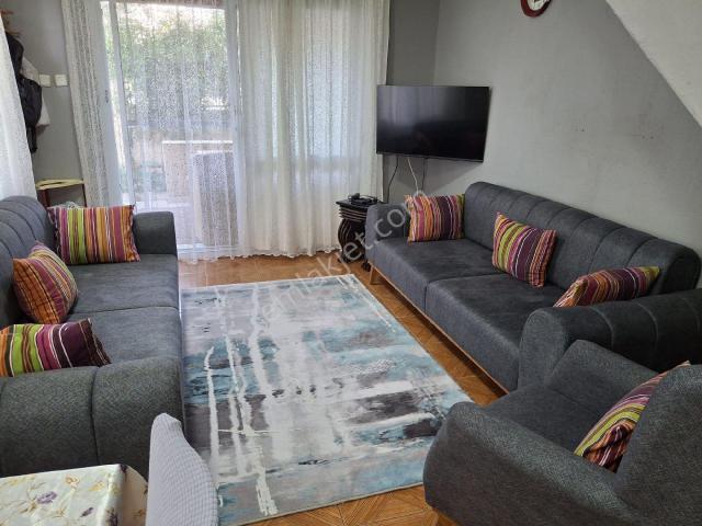 Urla Atatürk Mahallesi'nde Eşyalı 3+1 Villa Kiralık