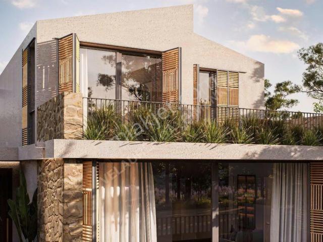 Urla Bademler Satılık 4+1 Satılık Villa