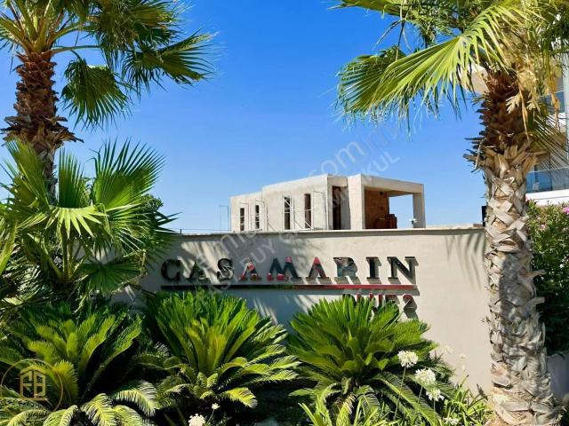 Urla Casamarin Blue Bahçeli Eşyalı Satılık 1+1 Denize Sıfır