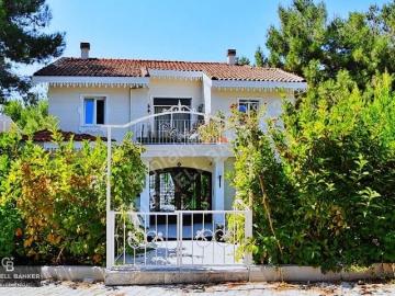 Urla, İzmir ili, Ege Bölgesi - Otopark