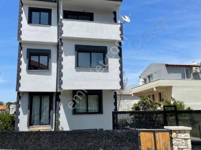Urla Sıra Mah Satılık 2+1 Dublex Daire